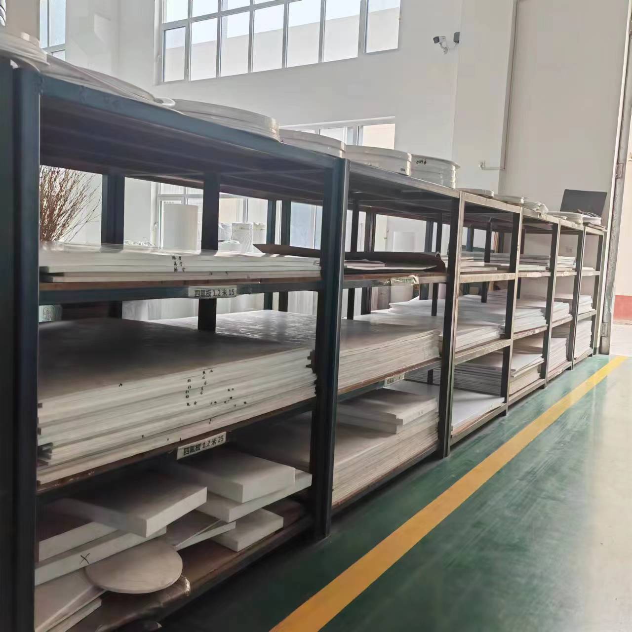 Teflon Sheet Rolls - Versatile PTFE Coating for Industrial Solutions